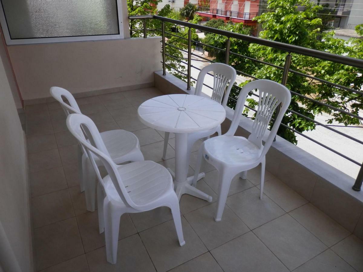 Mango Apartment Paralia Katerinis Exterior photo